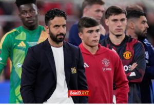 Manchester United kini berada di titik nadir yang belum pernah mereka rasakan sejak era pra-Ferguson.