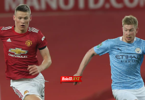 McTominay dan De Bruyne yang dulunya rival akan bermain bersama di Napoli.